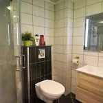 With Two Bedrooms And Parking דירה