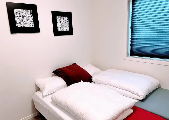 With Two Bedrooms And Parking סטוונגר